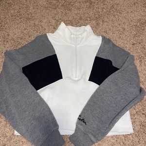 hollister crop high neck long sweatshirt